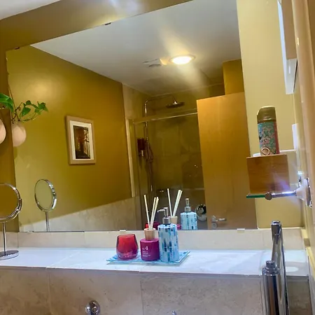 Centre Luxury 2 Bed Sleeps 6 Fantastic Views