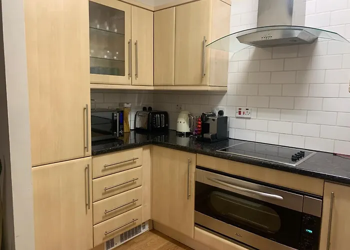 Centre Luxury 2 Bed Sleeps 6 Fantastic Views *